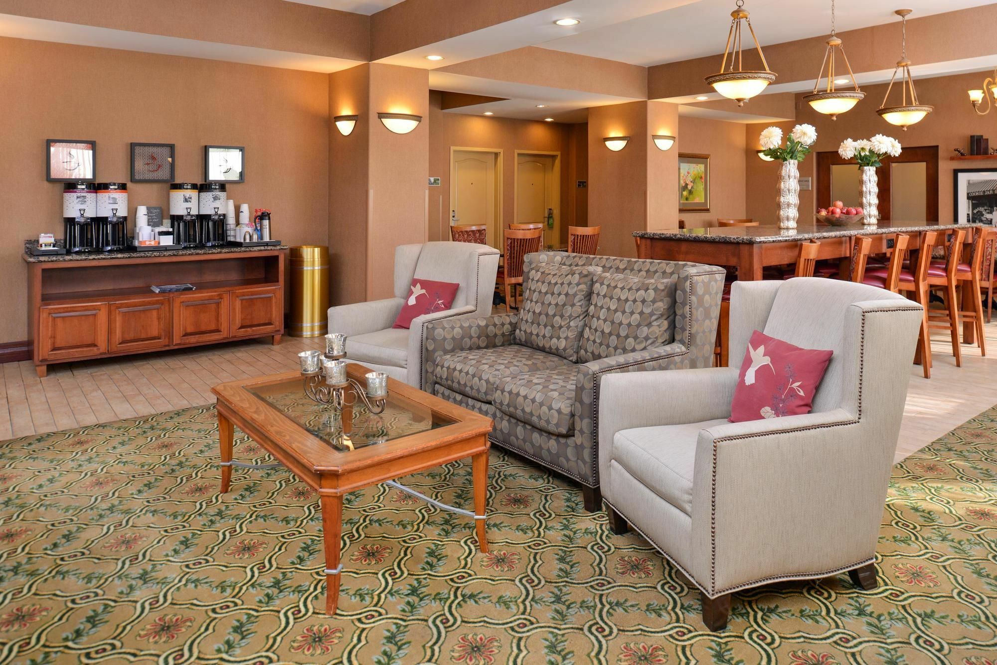 Hampton Inn Kansas City Northeast Exterior photo